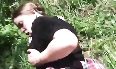 Stepbrother Bangs Stepsister's Booty in the Woods