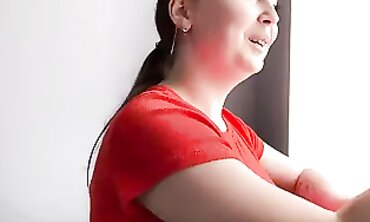Russian Babe Gives a Blowjob at the Entrance