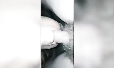 Bombshell Amateur Lovers Enjoy Creampie and Blowjob
