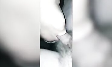 Bombshell Amateur Lovers Enjoy Creampie and Blowjob