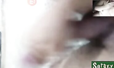 Chamada de Vídeo com a Latina BBW Phellipe Stronda