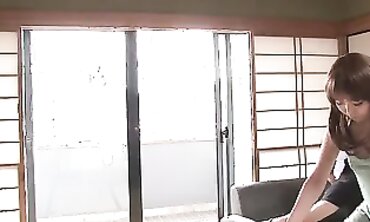 Desire Gets Nasty: Japanese Amateur Deepthroat and Cowgirl Action