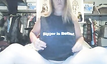 Dee and Joy Enjoy XXL Interracial Masturbation Fun