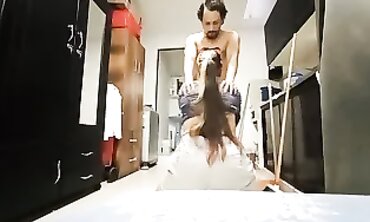 Sensuous Aunt-in-Law Gets Creampie in Palace Bathroom