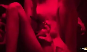 POV: Fidget Spinner on a Mega Bitch Neighbor