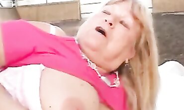 Nasty Granny Enjoys Hardcore Blowjob And Cumshot