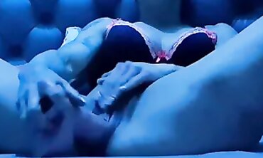 Tattooed MILF Squirts With Dildo While Smoking