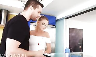 Emma Hix Gets Anal Kitchen Creampie With Whipped Cream