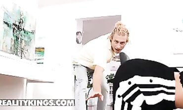 Emma Hix Gives Michael Vegas A Suggestive Lap Dance