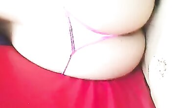 POV Latina Cougar Gets Creampie in Her Huge Ass