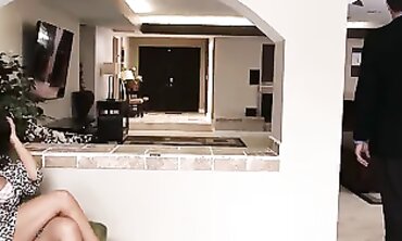 Lisa Ann Takes A Thick BBC In This Hot Interracial Milf Scene