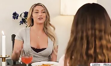 Ash-Blonde Brunette Lesbian Oral Sex
