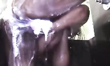 Plus-Size BBW Spreads Her Huge Ass in the Shower