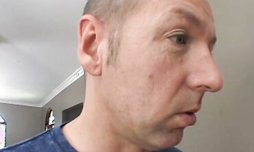 Isabel Ice Wants Your Jizz