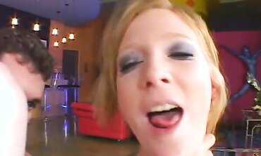 Supah Pallid Ultra-Cutie Alexa Lynn Likes A Thorough Ravaging On The Sofa