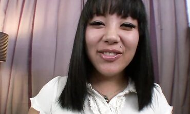 Tina Takes The Fuckpole Into Her Palms And Gives An Authentic Chinese Blow-Job two