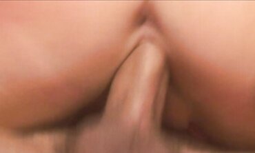Jenna Presley Won't Break Away two