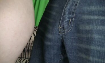 Samantha Faye Turns Her Coochie Inwards Out On His Meaty Hard-On