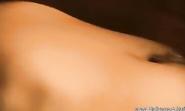 Juicy's Solo Ritual: Petite Natural Babe