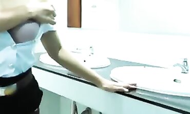 Asian Girl Gets Banged in the Bathroom