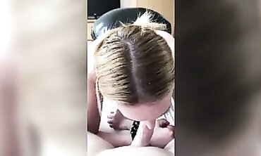 Grubby British MILF Gives Deep Throat Blowjob