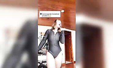 Emilyrosetv TikTok Compilation: Solo Dance & Twerk