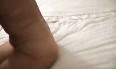 Elder Gal Meets BBCs At A Hotel