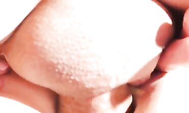 Extreme Close-Up Anal Hardcore in the Shower