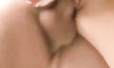POV: Geile Amateur-Fick-Szene im Bad mit Blowjob und Deepthroat