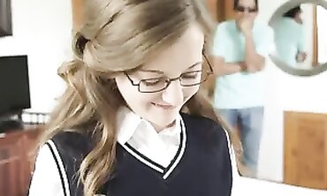 Marissa Mae Gives a Sensual Blowjob