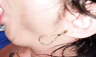 Leo Skull Goes Deep on a Latina Brunette for a Creampie