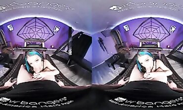 VR PLOWERS: Crazy Oriental Teenie Bimbo