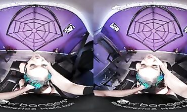 VR PLOWERS: Crazy Oriental Teenie Bimbo