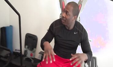 Lucky Black Dude Gets Five Girls at Same Time