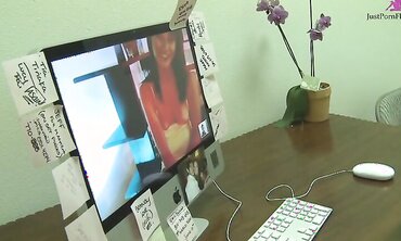 18 Year Old Jessica Valentino Meets Franco Del Torro Online And Gets Fucked
