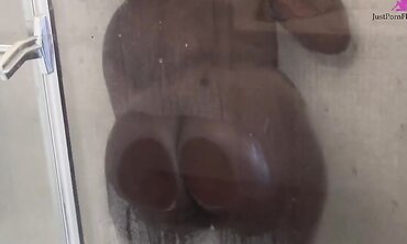 Black Girl Gets Fucked in Bathroom