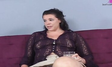 Two Mature Brunette Girls Pounding Each Other