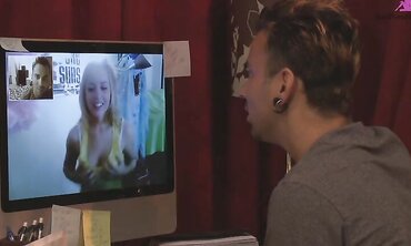 Blonde 18 Year Old Lexi Belle Fucks A Guy She Met Online
