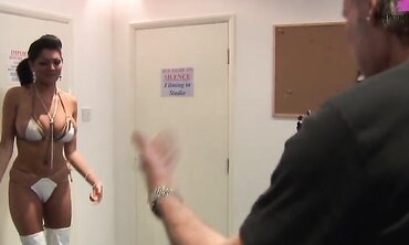 Kat Lee And Kit Lee Wear Latex For This Kinky Fpursome Fuck