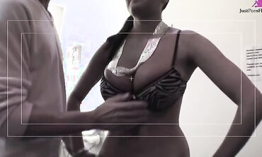 Kat Lee And Kit Lee Wear Latex For This Kinky Fpursome Fuck