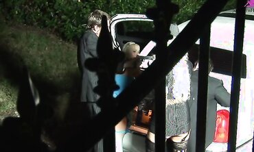 Rebecca Jane Smythe And Savannah Gold Have An Outdoor Foursome