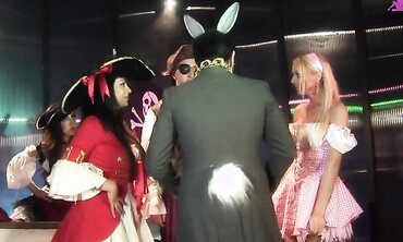 Cosplay Sex Parody Finale Fuck And Cumshot Compliation