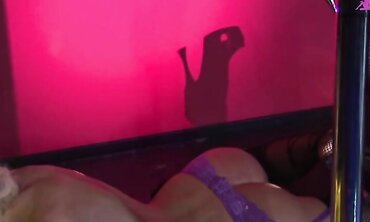 Savannah Gold Fucks Her Stripper Friends In The Club
