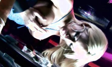 Carolyn Reese And Lichelle Marie Get Fucked In Hot Orgy