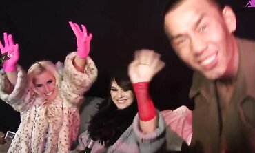 Hot European Chicks In An Anal Sex Mmff Foursome