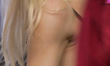 Lux Kassidy Gets Off On Stacey Saran's Pierced Pussy