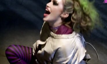 Katwoman Jennifer Dark Prowls Into A Prison Cage 3way
