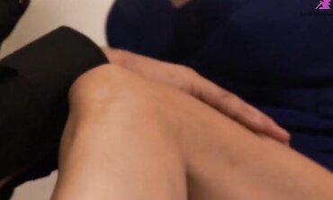Jeanie Marie Throws Her Ass In The Air As She's Being Blasted
