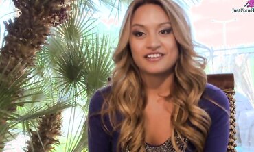 Natalia Rhodes Hot Latina With A Thick Ass Rides A Jersey Shore Cock