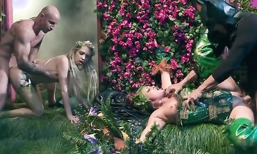 Batfuck Enters Poison Envys Garden Of Lust And Fucks His Cock Off